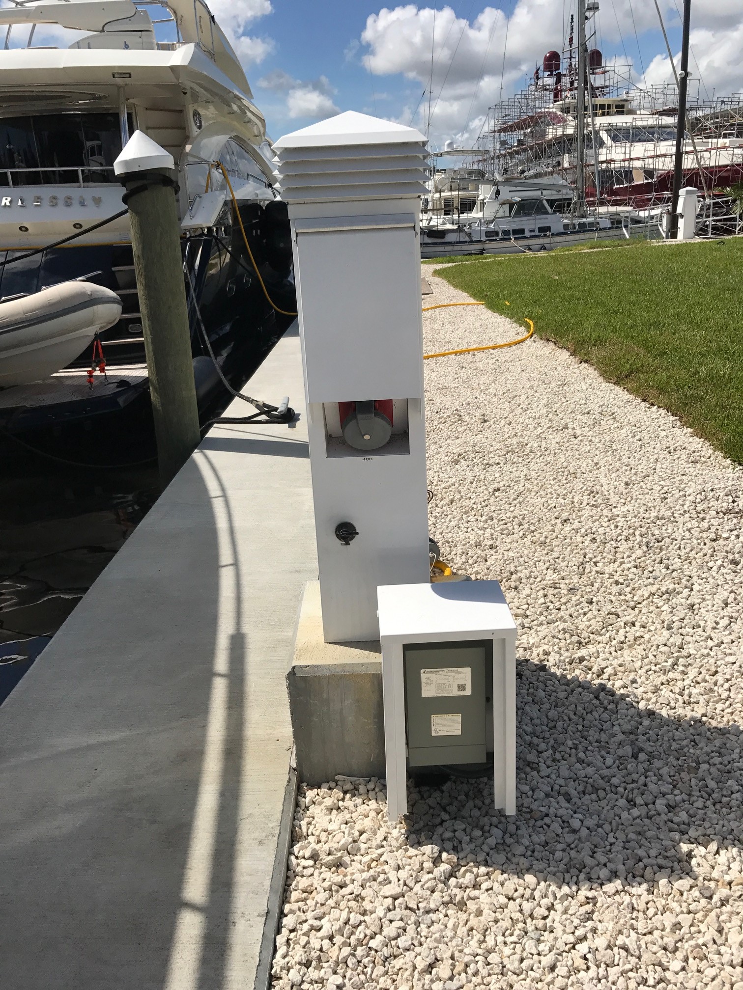 Universal Marina-Yacht Pedestals